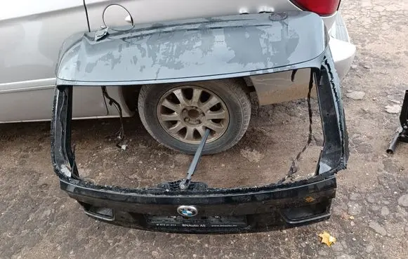 BMW X5 E70 Tailgate/trunk/boot lid