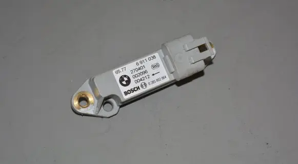 BMW X5 E53 Airbag deployment crash/impact sensor 6911038
