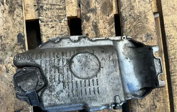 Volkswagen Golf IV Oil sump 030103603Q