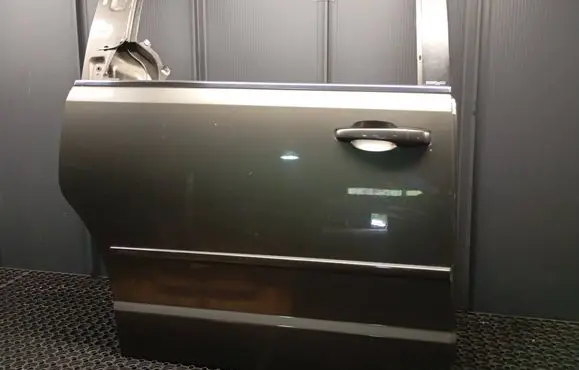 Rear door