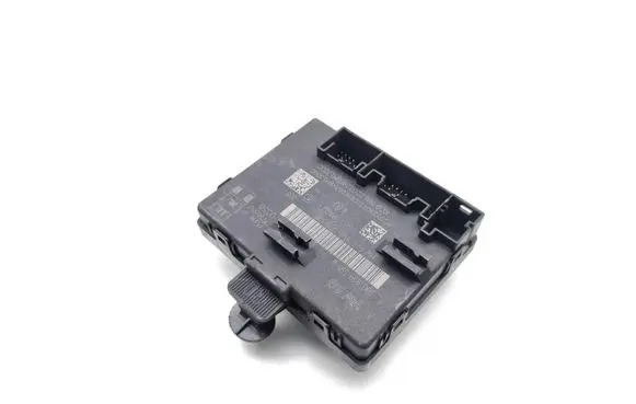 Audi A3 8Y Door control unit/module 5Q0959595L 8W1959595D