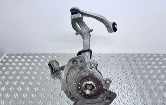 Mercedes-Benz C W205 Front wheel hub spindle knuckle A2053322700 A2053301905 A2053304507