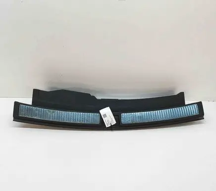 Volkswagen Touareg III Trunk/boot sill cover protection 760863459C