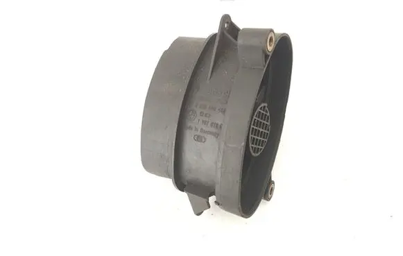BMW 5 E39 Mass air flow meter 7787076 13627787076 0928400468