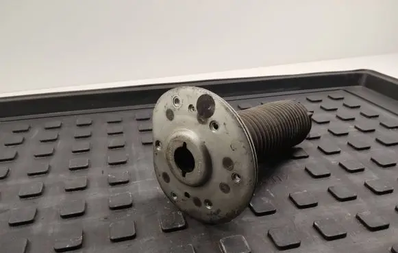 Land Rover Evoque I Front upper strut mount 