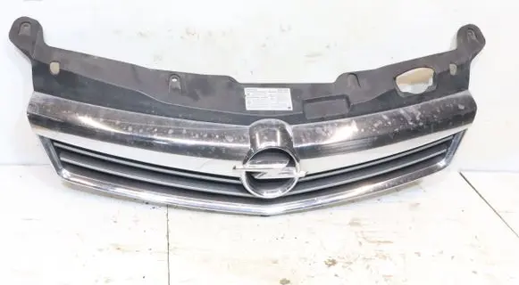 Opel Astra H Front grill