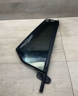 Rear side window