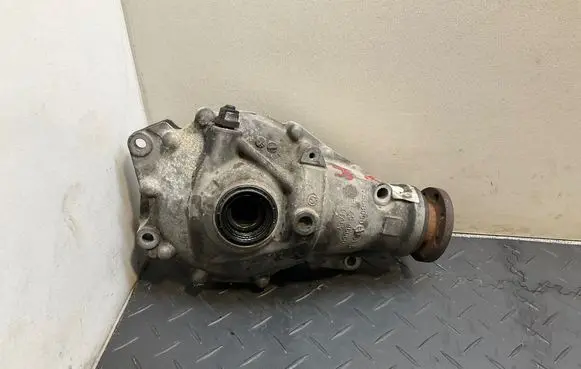 BMW 5 F10 F11 Front differential 7578156