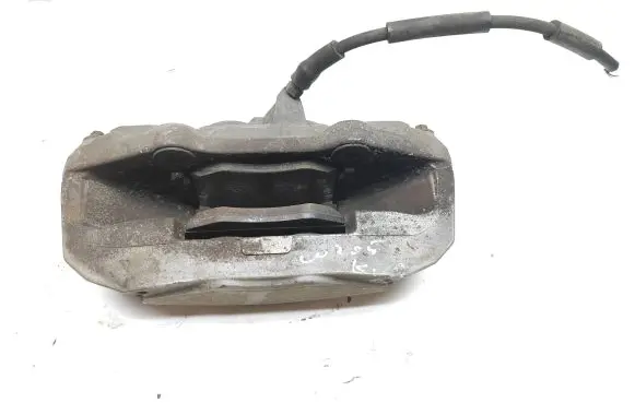 Mercedes-Benz C W205 Front brake caliper