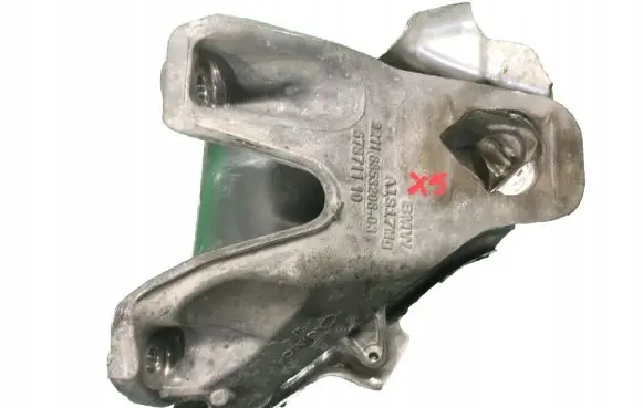 BMW X5 F15 Engine mounting bracket 6853208 7317252