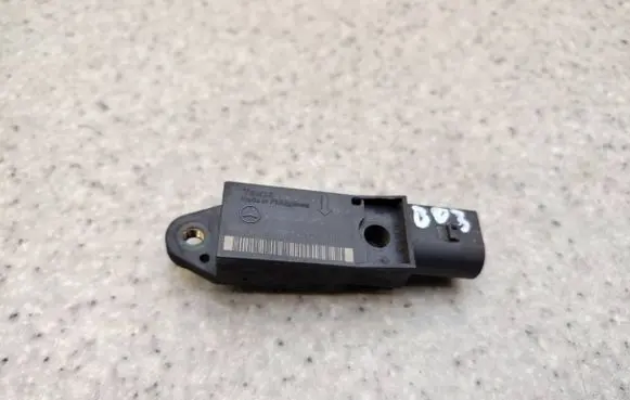 Mercedes-Benz SL R230 Airbag deployment crash/impact sensor A0028202726
