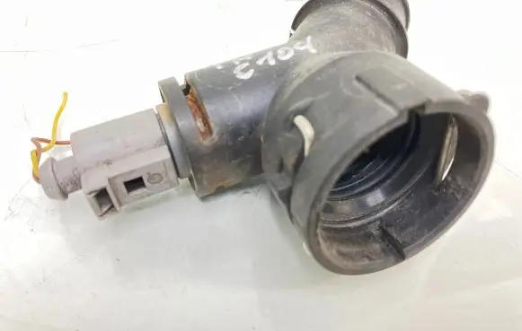 Volkswagen Golf V Engine coolant pipe/hose 1K0122291AE 06A919501A