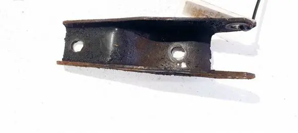 Volkswagen Cross Polo Engine mounting bracket 