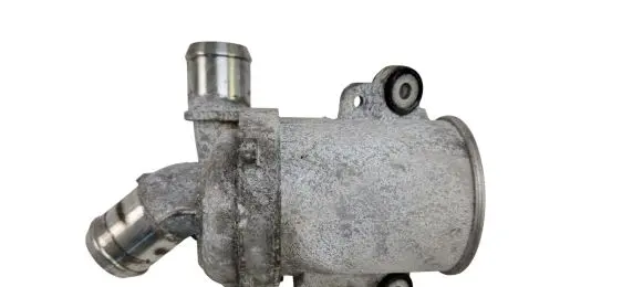 Ford Fusion II Water pump KS7E8501 KS7E8501BA P4161