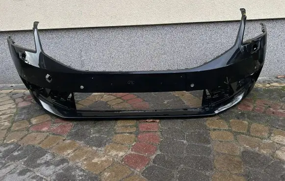Skoda Octavia Mk3 (5E) Front bumper 5E0807221N