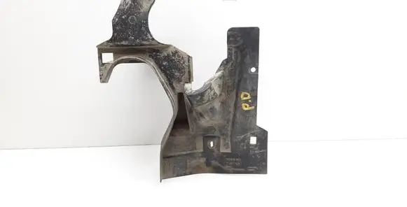 Volvo S90, V90 Front mudguard 31497198