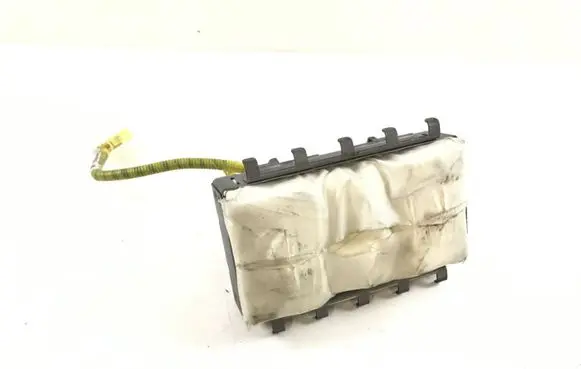 Toyota Prius (XW20) Passenger airbag 8214047020 506145505 0393R