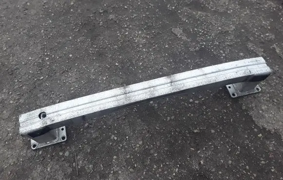 Peugeot 308 Front bumper cross member 9656741380