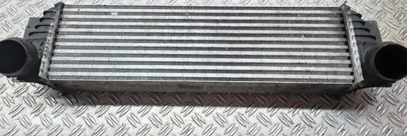 BMW 5 F10 F11 Intercooler radiator 7805629 0091365 R7368003