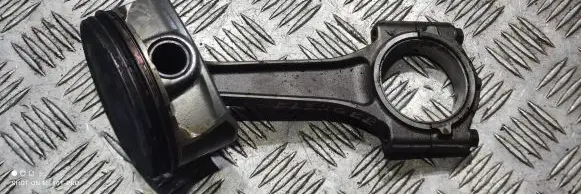 Dodge Challenger Piston 244AF