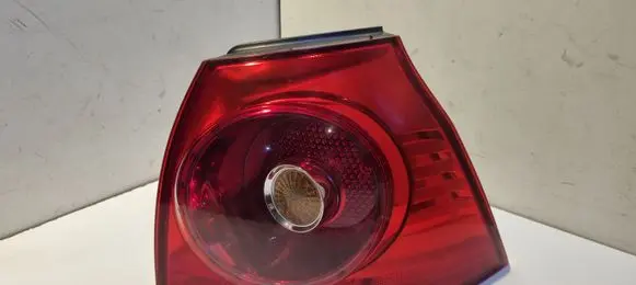 Volkswagen Golf V Rear/tail lights 1K6945112
