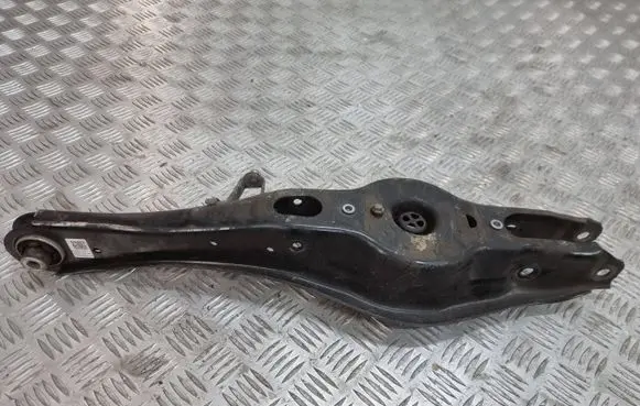 Cupra Formentor Rear upper control arm/wishbone 5QA505371D