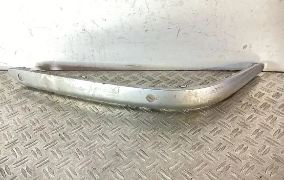 Mercedes-Benz SL R230 Front bumper splitter molding A2308851521