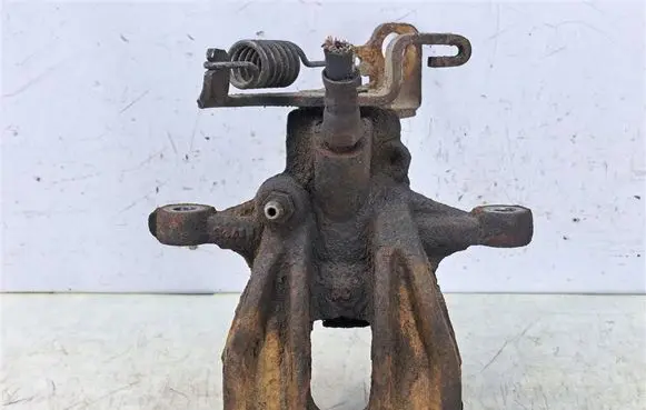 Ford Mondeo MK V Rear brake caliper 