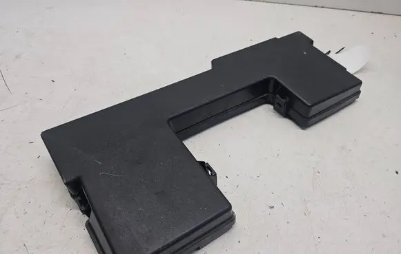 Jaguar XF X250 Fuse box cover 8X2T14A075AB