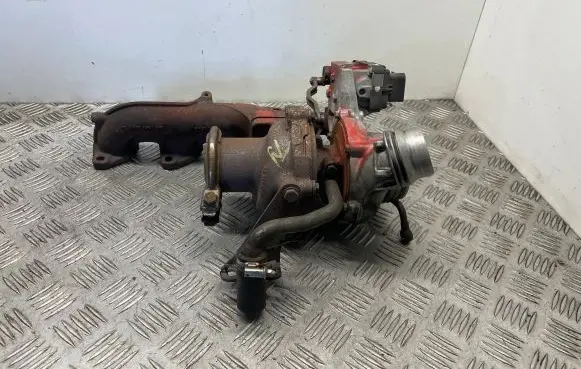 BMW 1 E81 E87 Turbo 7810199 25820310
