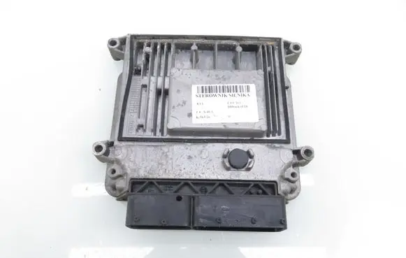 KIA Ceed Engine control unit/module 391102B520 0261201202