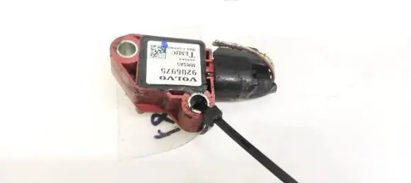 Volvo V50 Airbag deployment crash/impact sensor 9206975