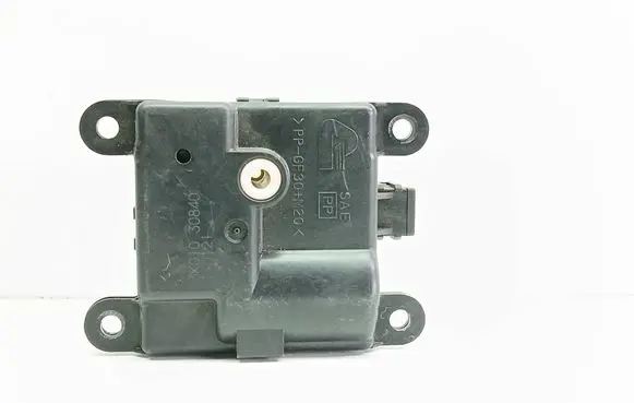 Nissan Qashqai+2 Air flap motor/actuator 3K01030840 110121