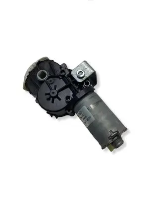 BMW X5 E70 Seat adjustment motor 0390204002 521091687460