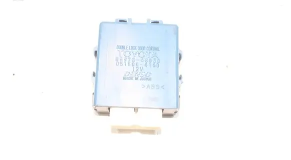 Lexus RX 450H Door central lock control unit/module 8597048030