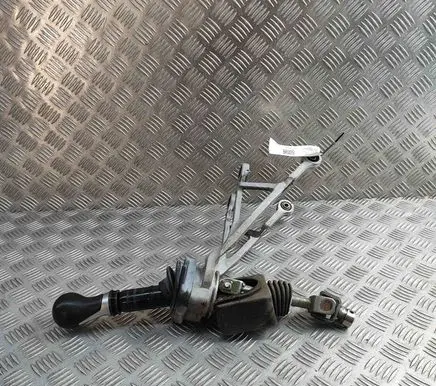 Nissan 370Z Gear shifter/selector 328391EA0A