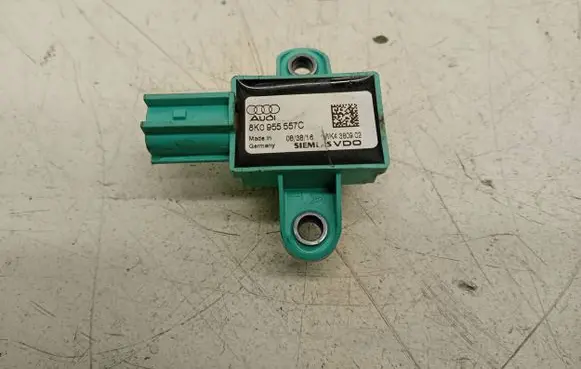 Audi A4 S4 B8 8K Airbag deployment crash/impact sensor 8K0955557C WW4380902