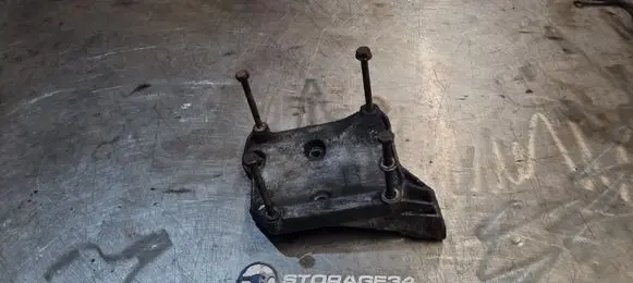 BMW 5 E34 A/C compressor mount bracket 2245417