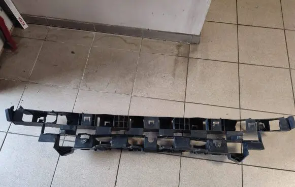 Renault Trafic III (X82) Front bumper support beam 620905080R