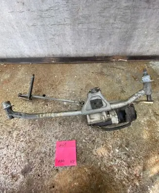 Renault Trafic II (X83) Front wiper linkage and motor 