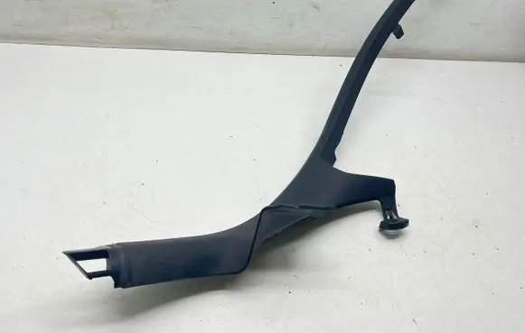 Skoda Octavia Mk3 (5E) Rear seat side bottom trim 5E9867766A