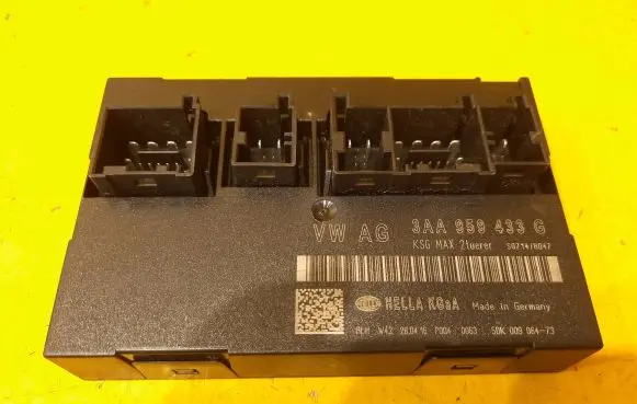 Volkswagen PASSAT CC Comfort/convenience module 3AA959433G
