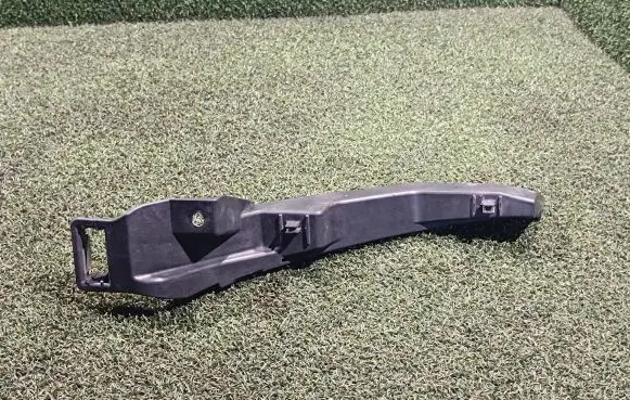 Porsche Cayenne (92A) Front bumper mounting bracket 7P5807890
