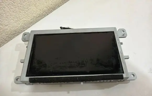 Audi A4 S4 B8 8K Screen/display/small screen 4L0919604