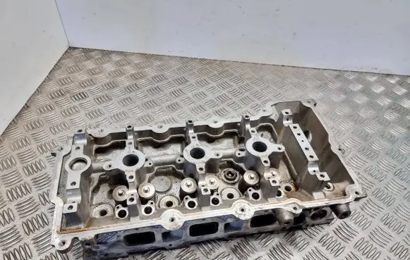 Engine head