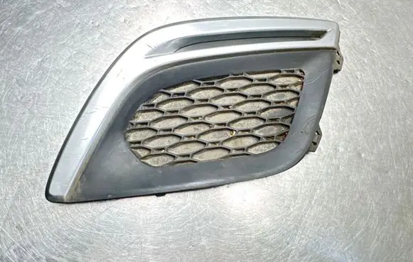 Volvo XC60 Front bumper lower grill 31290432 31290434