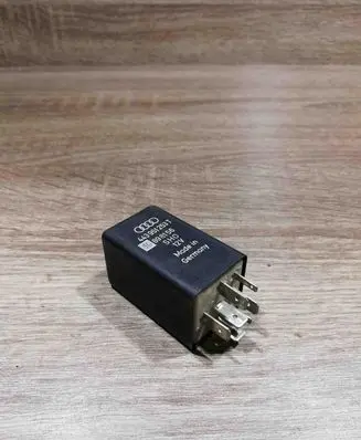 Audi 80 90 S2 B4 Other relay 443951253T