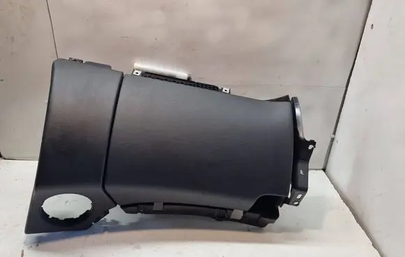 Mercedes-Benz CLS C219 Glove box E048831021