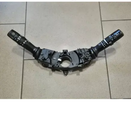 Wiper turn signal indicator stalk/switch