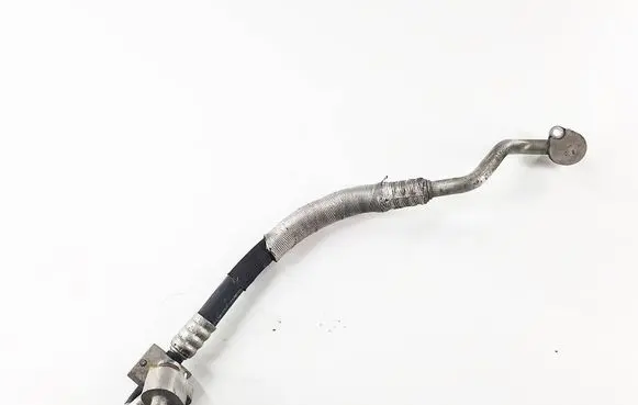 Air conditioning (A/C) pipe/hose